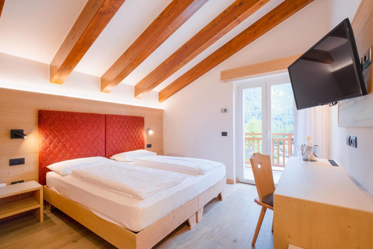 Hotel Zurigo Molveno Kültér fotó