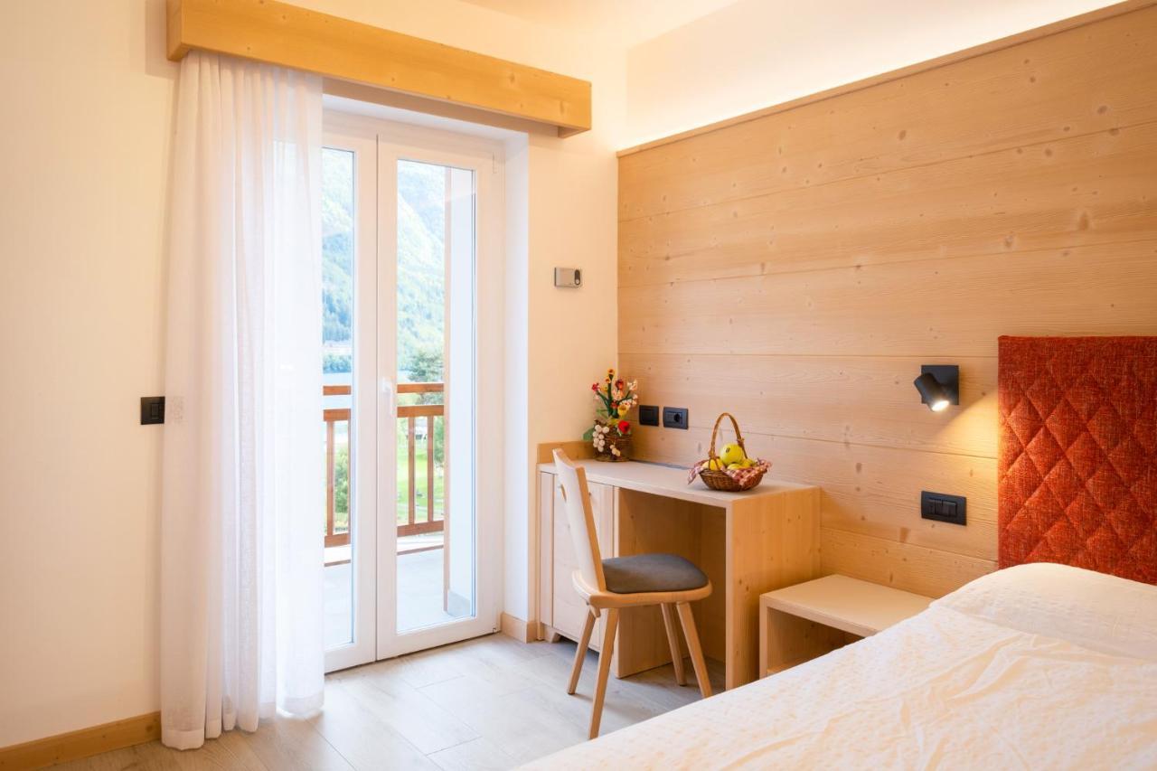 Hotel Zurigo Molveno Kültér fotó