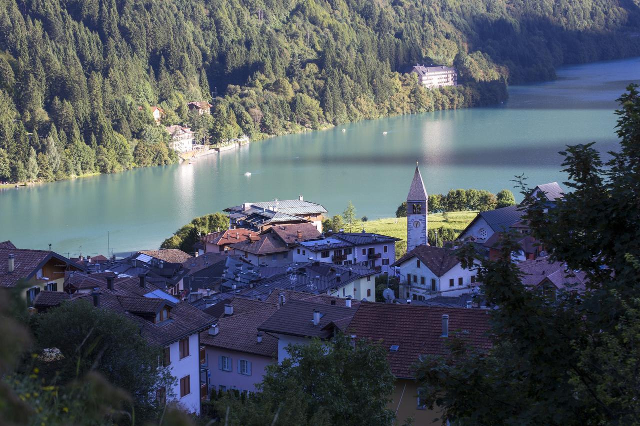 Hotel Zurigo Molveno Kültér fotó